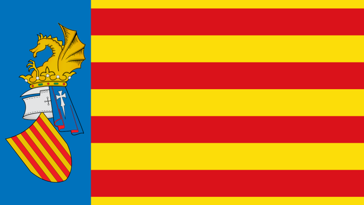 40 anys de l'Estatutet, però a Benicàssim pactaren una cosa diferent a la que finalment sortí aprovada a Madrid, com, per exemple, la franja blava, sense corona i amb l'escut de Pere III el Cerimoniós sobre el blau. La cosa era, sigui com sigui, empastifar la senyera.
