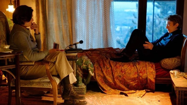 Fotograma del film ‘Vous ne désirez que moi’ (2021) de Claire Simon