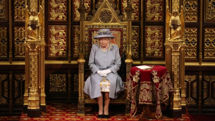Isabel II d'Anglaterra. Der Spiegel