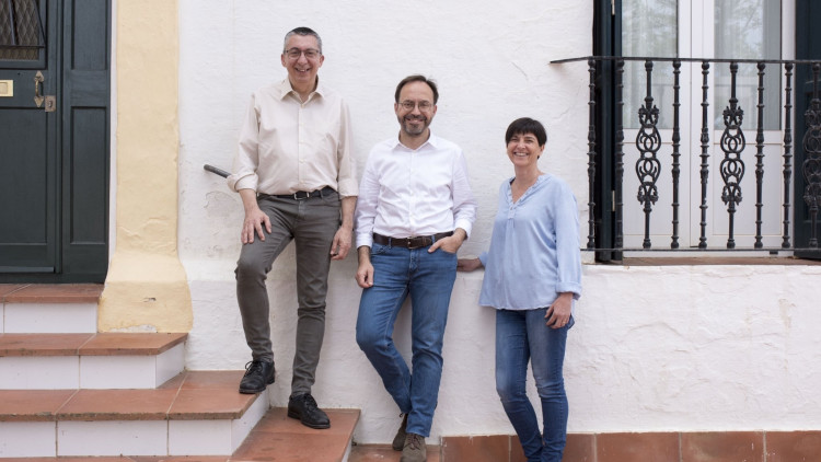 Al centre, Pep Castells, referent parlamentari de Més per Menorca. Europa Press