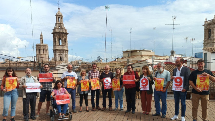 La Comissió 9 d'Octubre en la presentació aquest dijous de la manifestació| ACPV