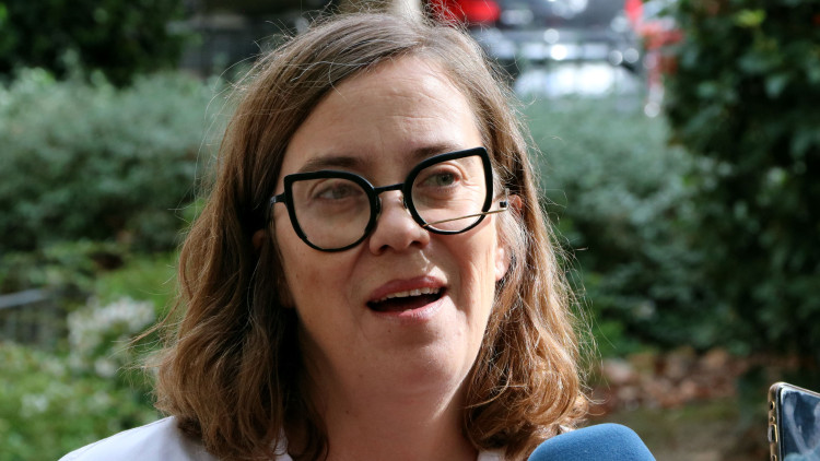 La diputada de la CUP-NCG, Eulàlia Reguant, en declaracions a la premsa.. ACN