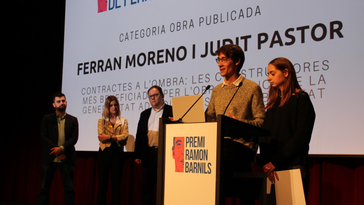 Judit Pastor i Ferran Moreno guanyadors del premi en categoria d'obra publicada. EL TEMPS