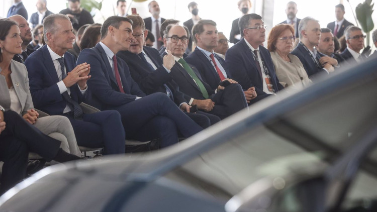 Esrampa de la presentació de la gigafactoria a Sagunt| Europa Press
