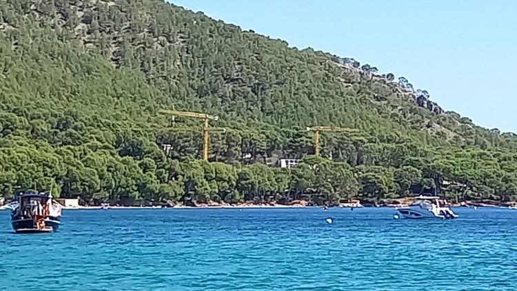 Grues a l'Hotel Formentor. @GOBMallorca