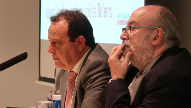 L'exfiscal Pedro Horrach i el conseller de Transparència, Manuel Alcaraz