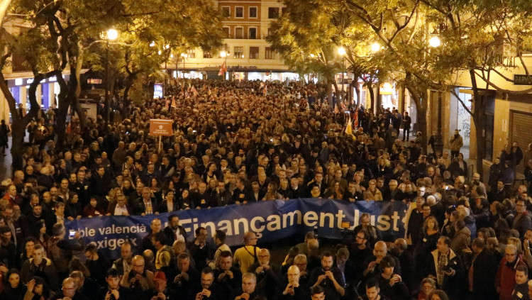 Manifestació del 2017 a València contra l'infrafinançament. Agència Catalana de Notícies