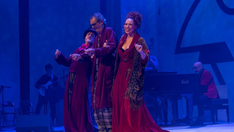 Un moment de l'espectacle "Cent de Fuster". Vicente Jiménez