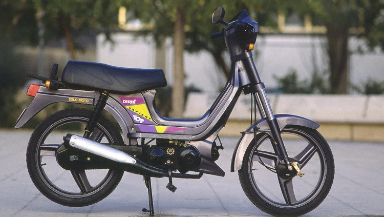 Una Derbi Variant Start