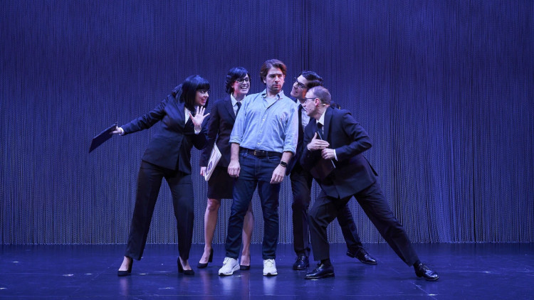 Enric Cambray protagonitza 'Pares normals' al Poliorama. David Ruano