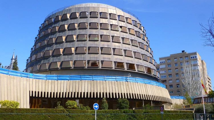 Tribunal Constitucional. Zárateman, CC0, via Wikimedia Commons