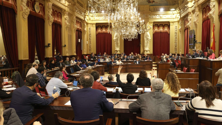 La majoria absoluta d’esquerres que té ara el Parlament balear probablement no es repetirà, però tampoc l’assolirà la dreta. Europa Press