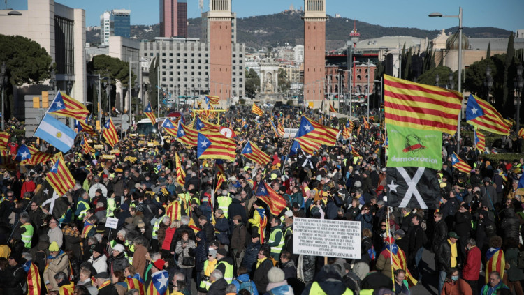 Manifestants independentistes a Barcelona el 19 de gener. Europa Press