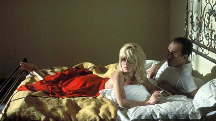 Brigitte Bardot i Michel Piccoli en l'obertura de 'Le Mépris'