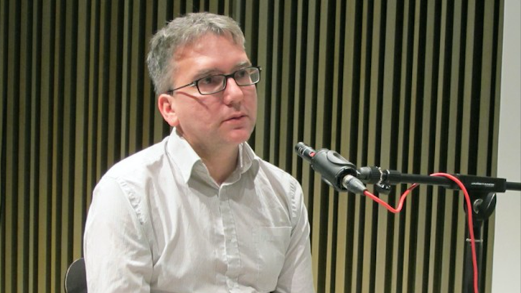 Mark Fisher durant una entrevista per Ràdio Web MACBA el 2011. Gemma Planell / MACBA