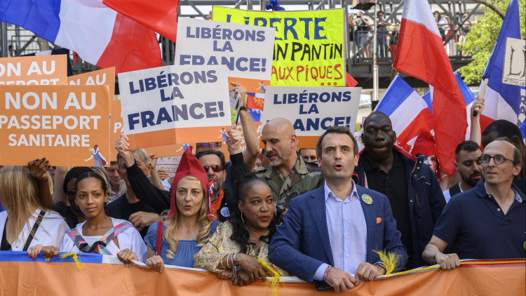 Negacionistes francesos en una manifestació. Europa Press