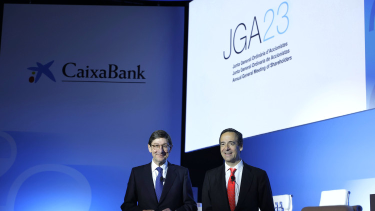 El president de CaixaBank, José Ignacio Goirigolzarri, i el conseller delegat de l'entitat financera, Gonzalo Gortázar| CaixaBank 