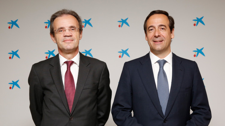 Jordi Gual, president de CaixaBank, i Gonzalo Gortázar, conseller delegat de l'entitat