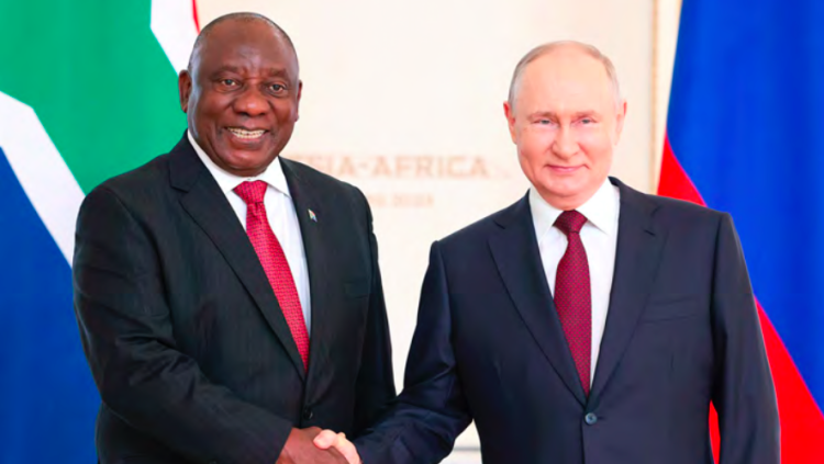 El president sud-africà Cyril Ramaphosa i el rus, Vladímir Putin. EUROPA PRESS