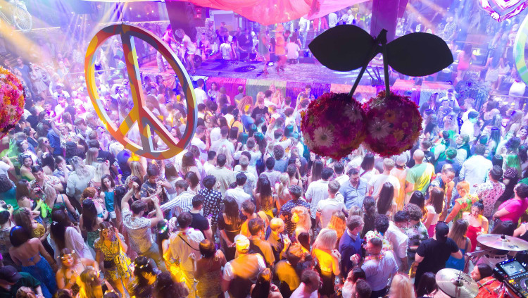 Una imatge de la sala de ball de la discoteca Pachá, una de les més famoses de les Illes.. Europa Press