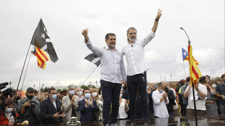 Jordi Sànchez i Jordi Cuixart el dia en què van ser indultats. Europa Press