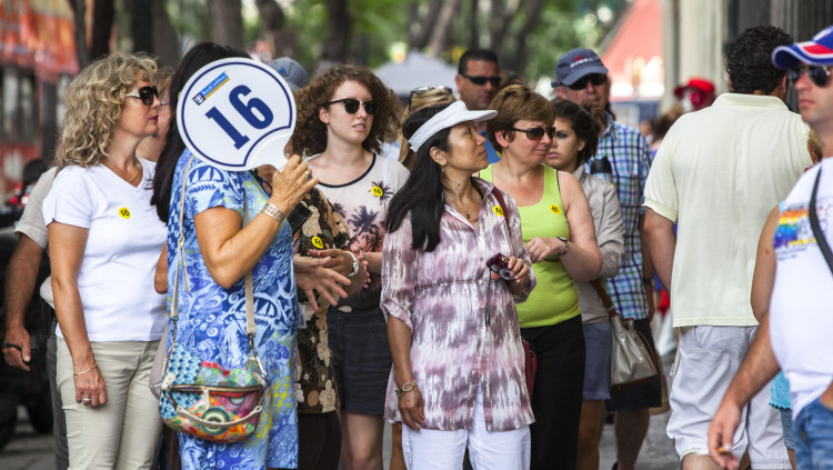 En dotze anys, els turistes estrangers pràcticament s’han duplicat, mentre els espanyols s’han incrementat el 13% a València.. Miguel Lorenzo