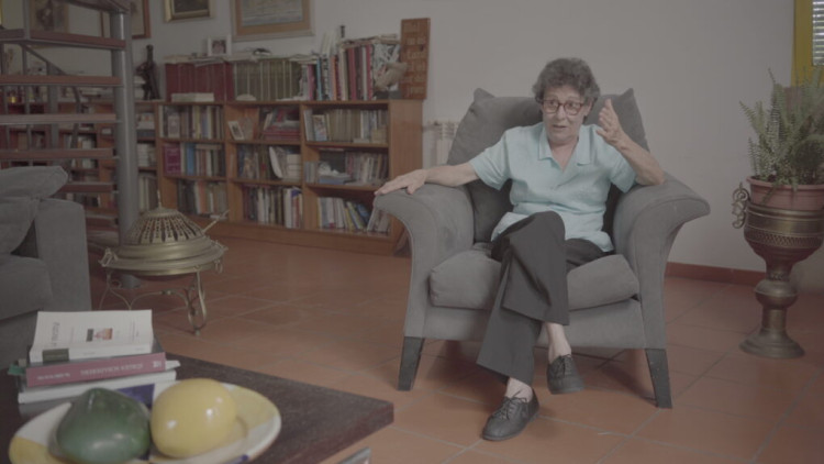Marifé Arroyo, la mestra| 'La mestra' documental