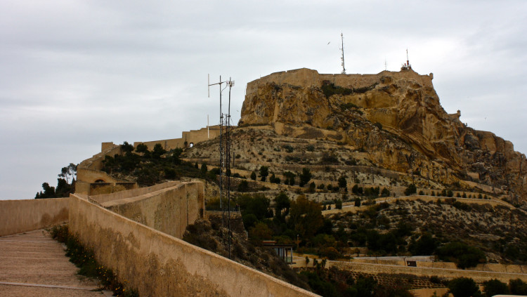 Vista del Castell de Santa Bàrbara a Alacant