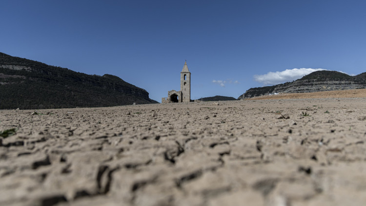 El pantà de Sau (Osona) ha arribat enguany als seus mínims històrics.