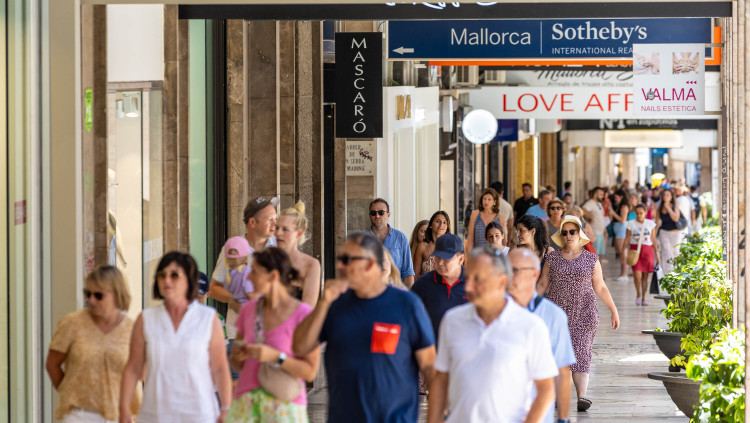 Turistes al centre de Palma. Europa Press