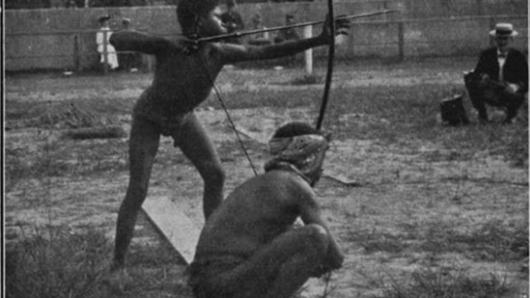 Les anomenades Jornades Antropològiques, un esdeveniment racista, servia d’espectacle per atreure públic dels Jocs Olímpics i l’Exposició Internacional de Saint Louis de 1904.
