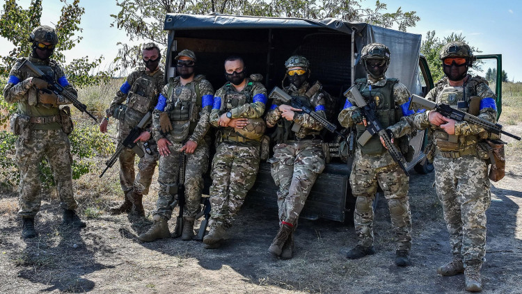 Mentre que Ucraïna ha enviat a Kursk les unitats que hi fan falta, Rússia no ha mostrat cap intenció de voler retirar part de les tropes que té desplegades al Donbàs. Europa Press