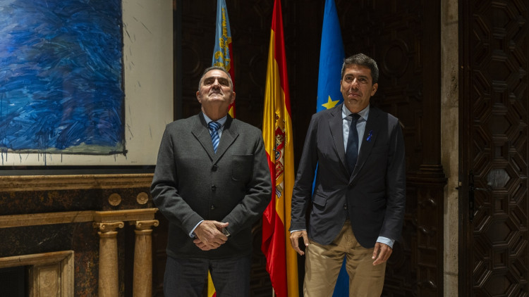 El vicepresident i tinent general Francisco José Gan Pampols i el president valencià, Carlos Mazón| Europa Press. 