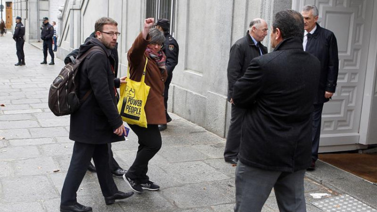 Mireia Boya a l'entrada del jutjat. Efe