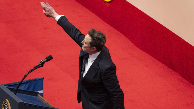Musk fa la salutació feixista durant la investidura de Donald Trump. Europa Press