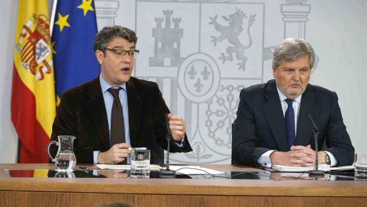 Álvaro Nadal, ministre espanyol d'Indústria; i Méndez de Vigo, ministre espanyol de Cultura. Efe