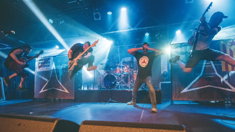 La combativa banda KOP, fotografiada el 2019. Xavier Mercader