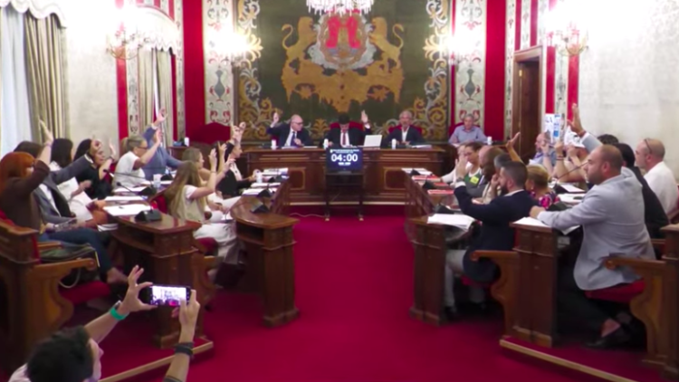Votació al plenari de l'Ajuntament d'Alacant