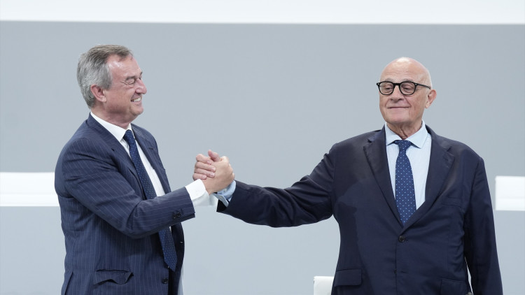 César González-Bueno i Josep Oliu, conseller delegat i president del Banc Sabadell. Europa Press