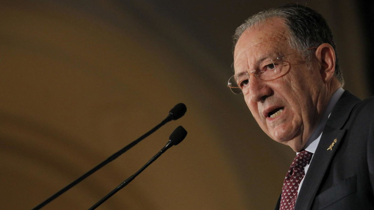 ’actual responsable del CNI, Félix Sanz. Aquest coronel va ocupar també el càrrec de cap d’Estat Major de la Defensa de 2004 a 2008. 