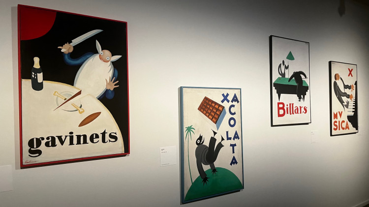 Els cartells de Ramon Calsina, per fi exposats a "Misèries humanes", als Espais Volart. ÀLEX MILIAN
