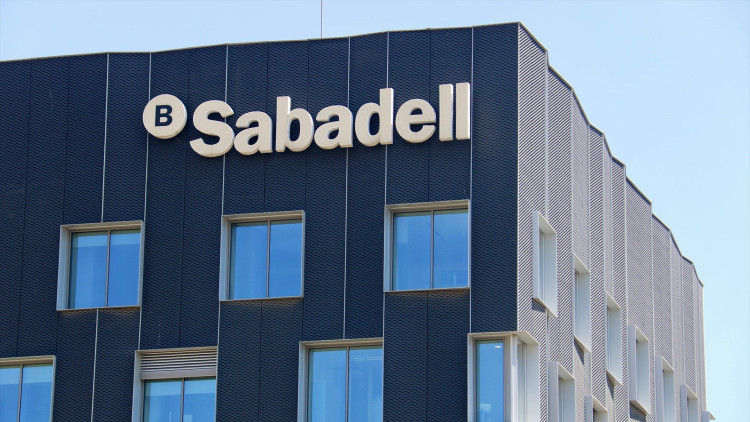 El Banc Sabadell resisteix l'embat del BBVA| Europa Press