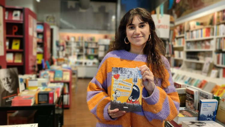 La sociòloga Aitana Alfonso, autora del llibre 'L'espurna i la flama' sobre l'escena musical valenciana.
