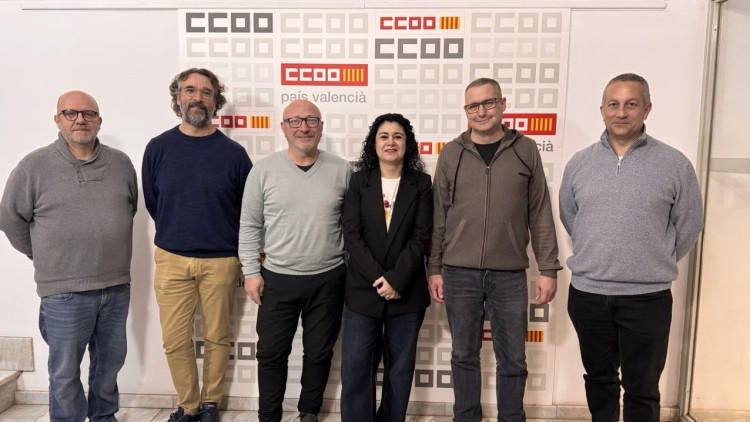 Les federacions catalanoparlants fan pinya per la llengua pròpia a València| EL TEMPS/CCOO