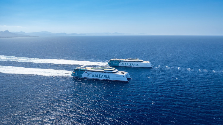 Estampa de dos ferris de Baleària a aigües balears| Europa Press