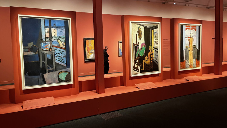 Interior amb peixera, El pintor al seu estudi i El violinista a la finestra, tres obres de Matisse que es poden veure al CaixaFòrum Barcelona // ÀLEX MILIAN