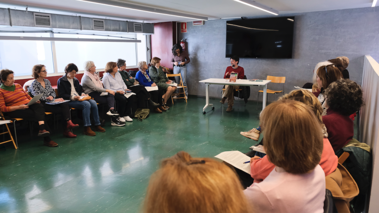 Club de lectura de novel·la històrica de la Biblioteca Sofia Barat de Barcelona. E.T. CLIMENT