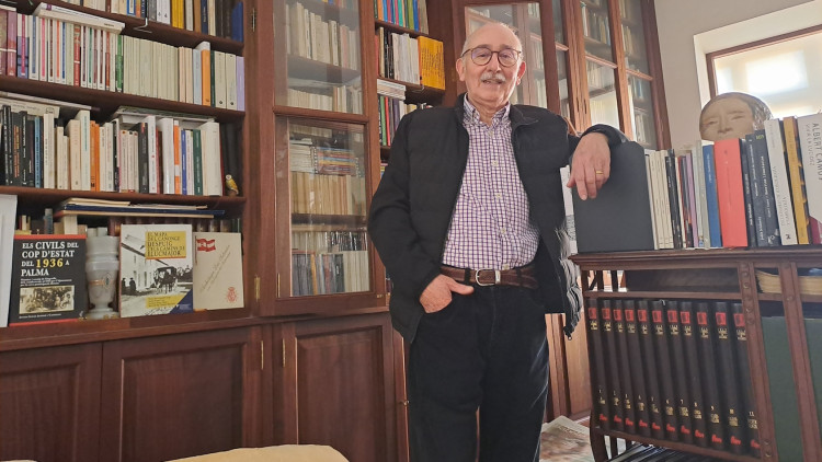 Lleonard Muntaner a ca seva, a Palma
