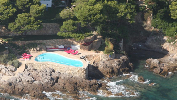 La famosa piscina a Mallorca de Pedro J. Ramírez (Foto Europa Press)