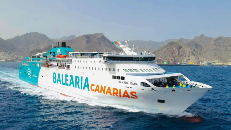 Un vaixell de la naviliera Baleària a Canàries| Europa Press